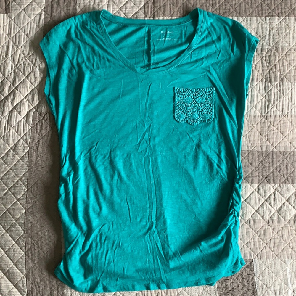 Motherhood maternity tee